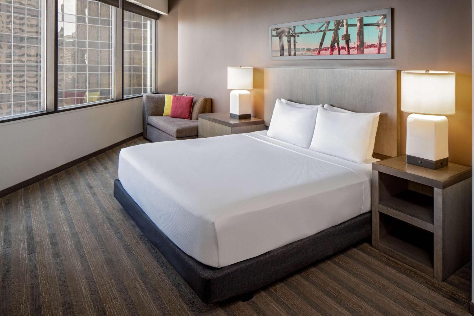 Hotel Hyatt House New Orleans Downtown Exterior foto