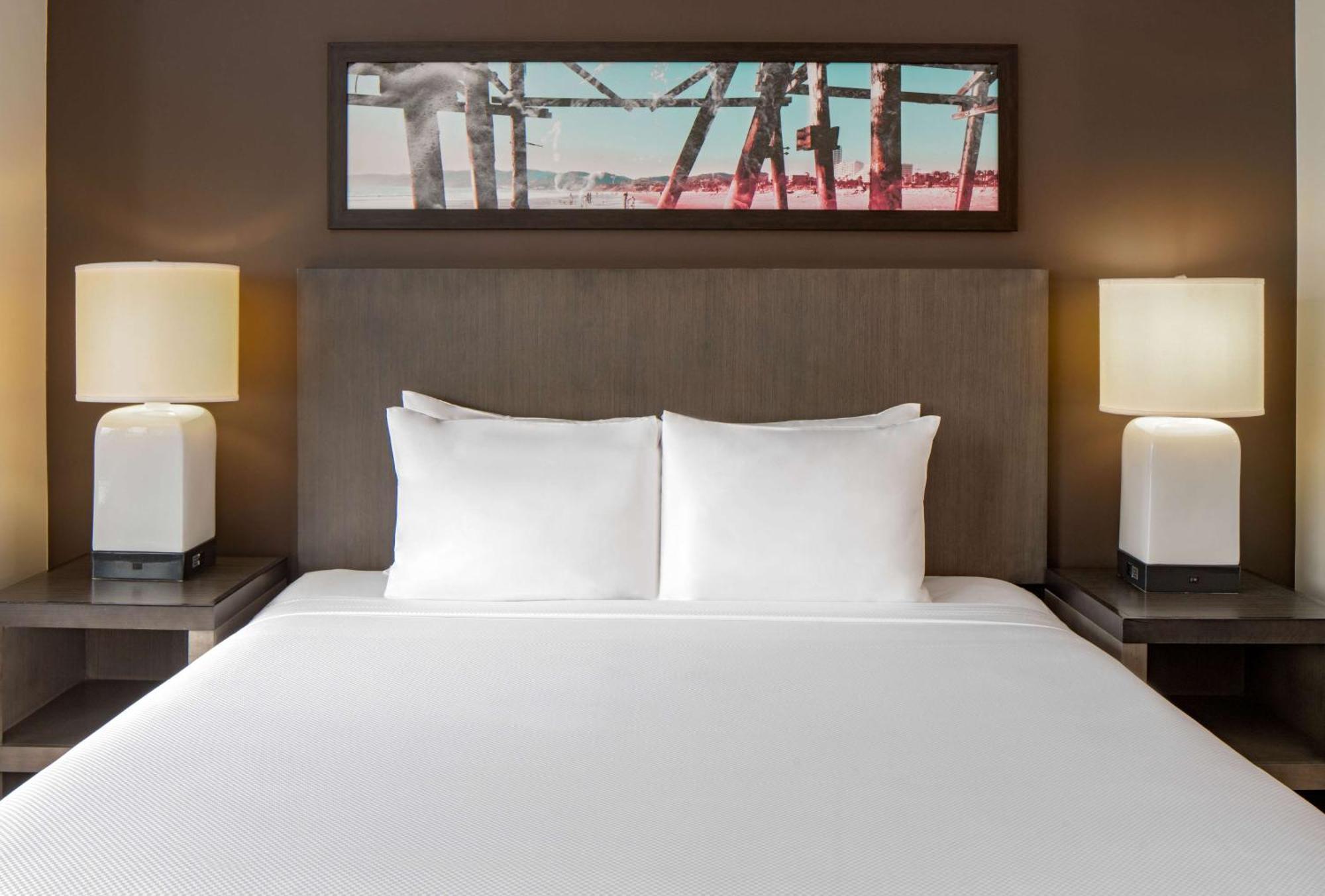 Hotel Hyatt House New Orleans Downtown Exterior foto